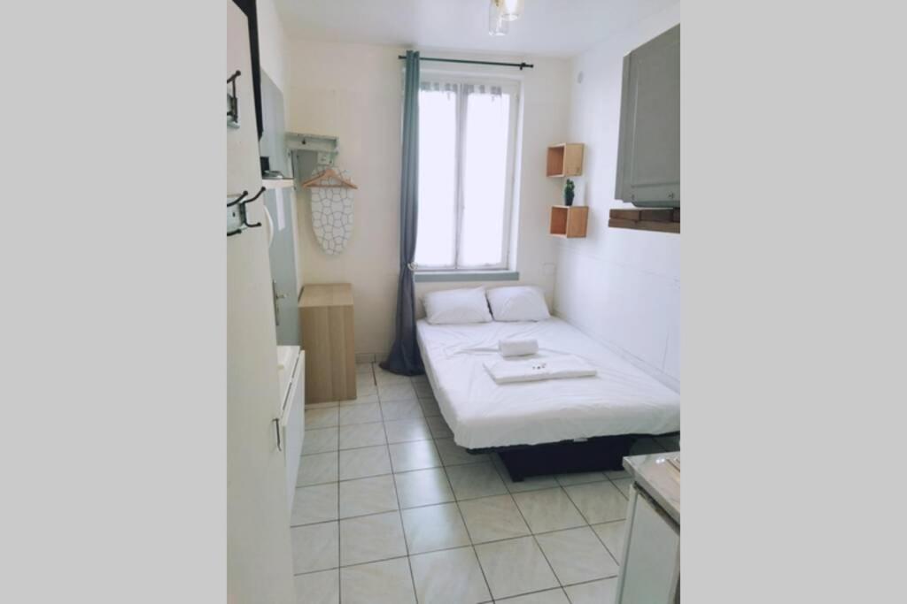 Studio A 10 Min A Pied Notre-Dame De La Garde Apartment Marseille Exterior photo